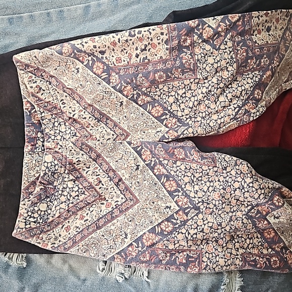 girls clothing lot size 8 - Picture 2 of 6